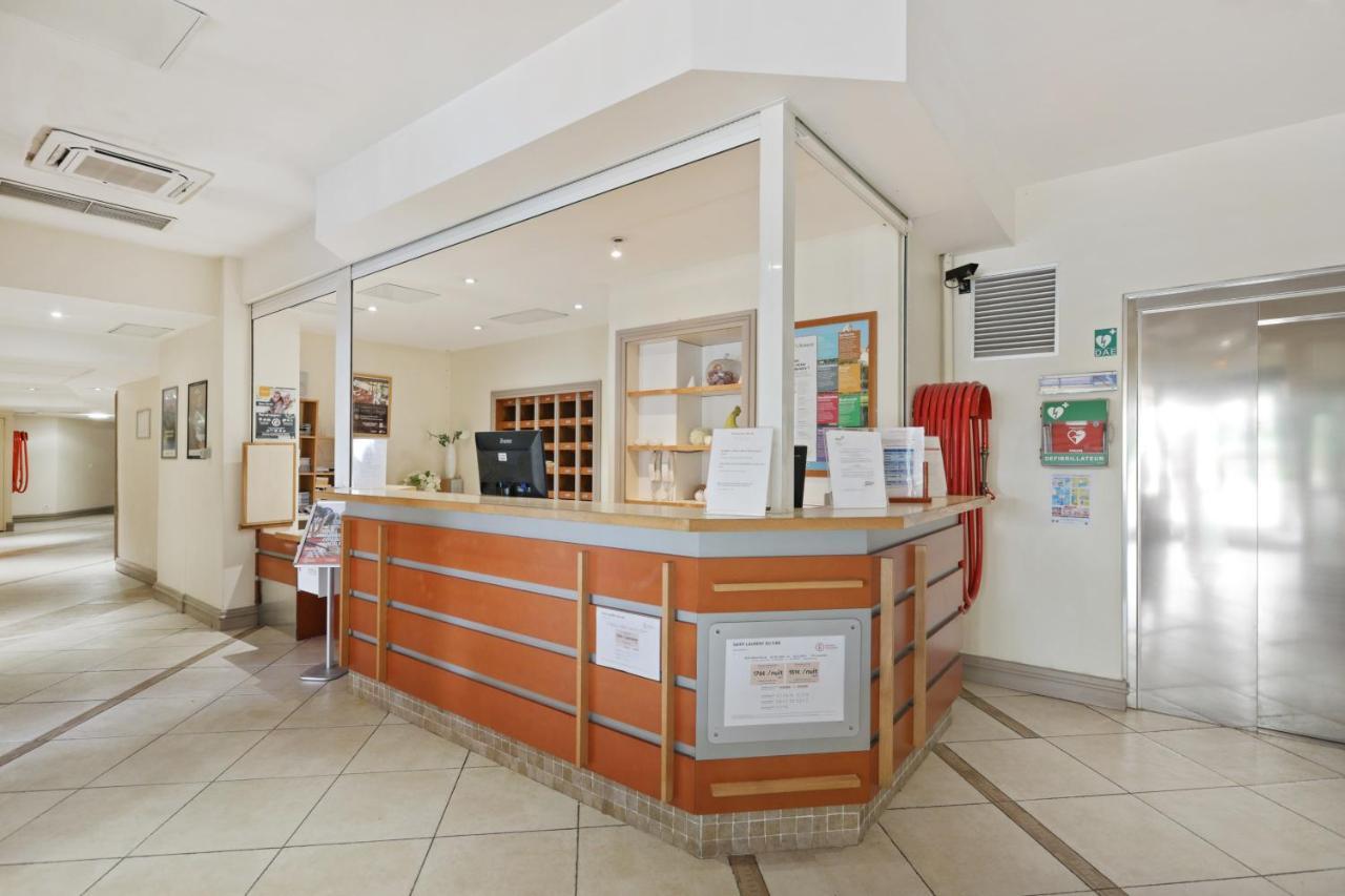Résidence Héliotel Marine Saint-Laurent-du-Var Extérieur photo