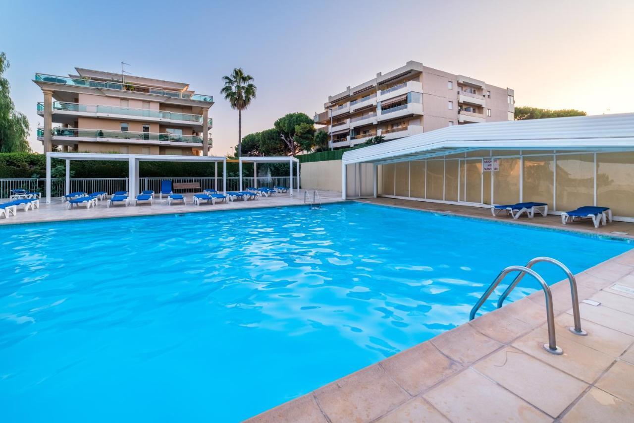 Résidence Héliotel Marine Saint-Laurent-du-Var Extérieur photo
